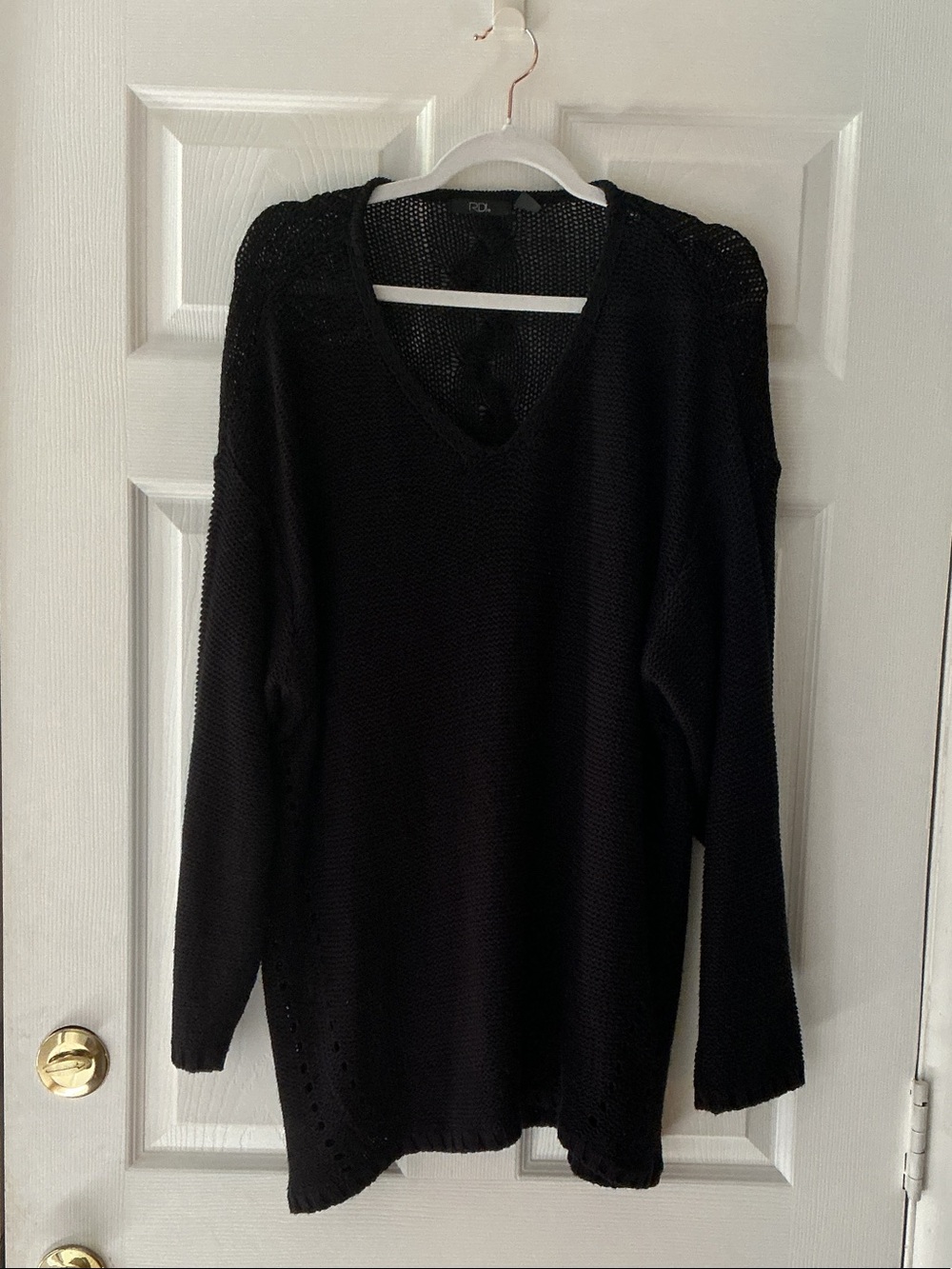 Black V-Neck Lightweight Knit Sweater